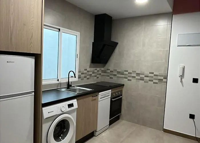 Olivia * בנידורם