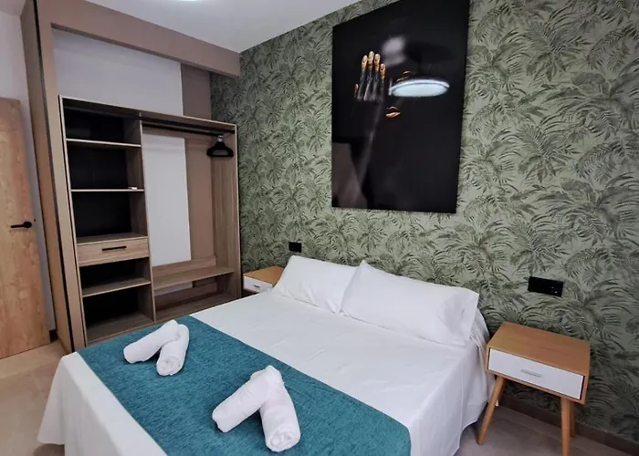 Olivia * בנידורם