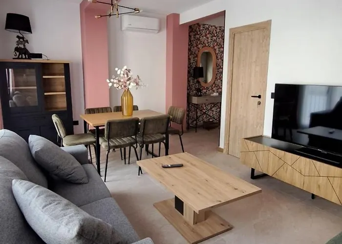 Olivia בנידורם