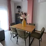 Olivia * בנידורם